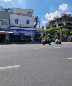 Duy nhất 1 căn chính chủ! Tô Hiệu - HXH 8M - Nhà 2 Tầng - Gần Đầm Sen - Xây 4 Tầng