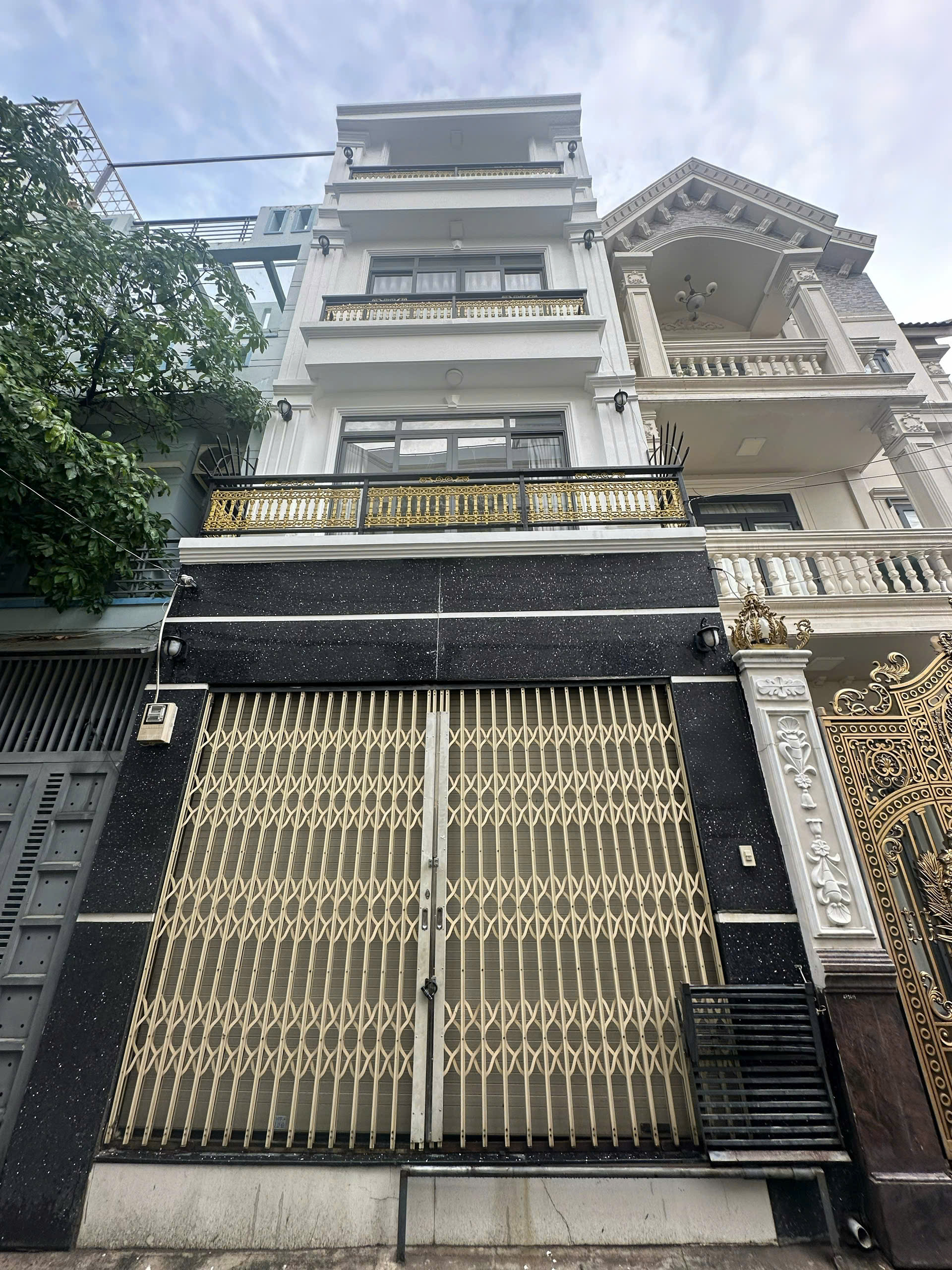 CHO THUÊ NHÀ NGUYÊN CĂN MỚI – HẺM XE HƠI ĐƯỜNG LÊ THỊ CHỢ, PHÚ THUẬN, QUẬN 7 – GIÁ CHỈ 23 TRIỆU/THÁNG